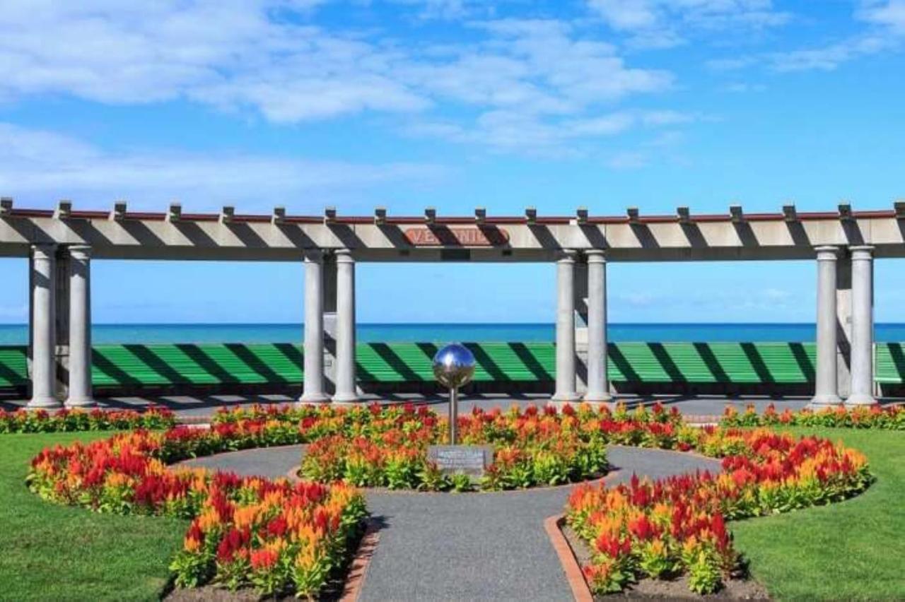 Sea Breeze Hotell Napier Exteriör bild